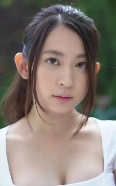 Hikari Azusa