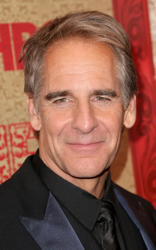 Scott Bakula