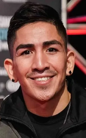 Leo Santa Cruz