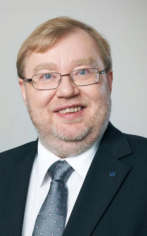 Mart Laar