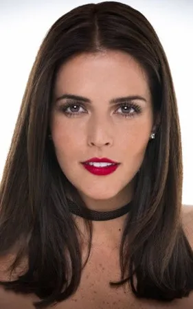 Claudia Álvarez
