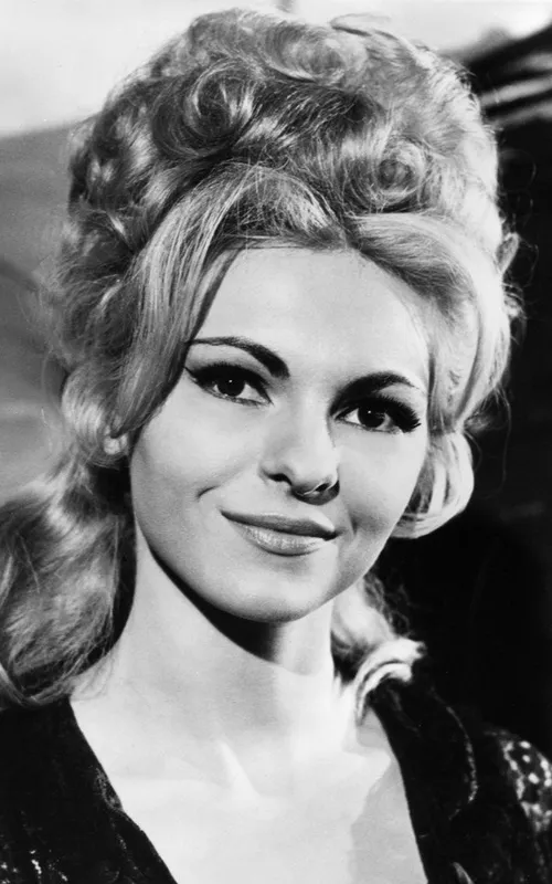 Maria Rohm