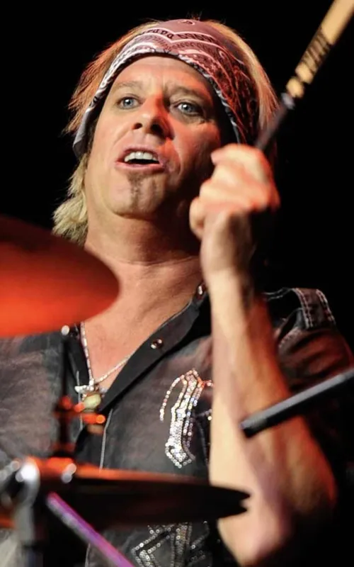 Bobby Blotzer