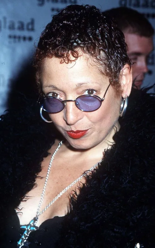 Vicki Sue Robinson