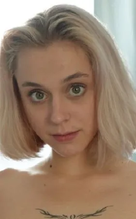 Molly Cute