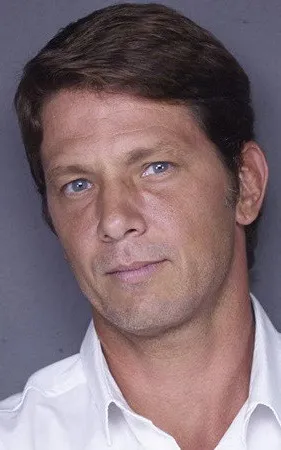 Mário Frias