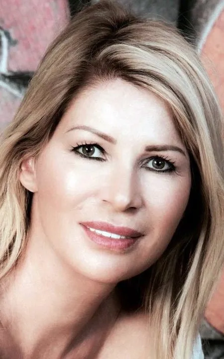 Julie Baronnie