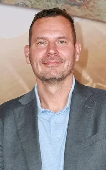 Mark Bakowski