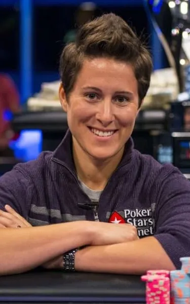 Vanessa Selbst