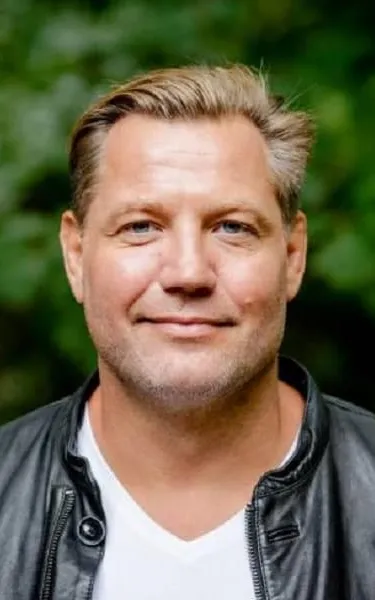 Dennis van der Geest