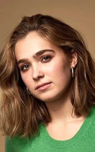 Haley Lu Richardson