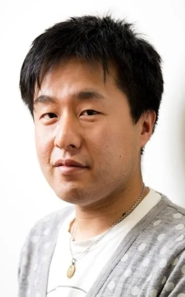 Naoyoshi Shiotani