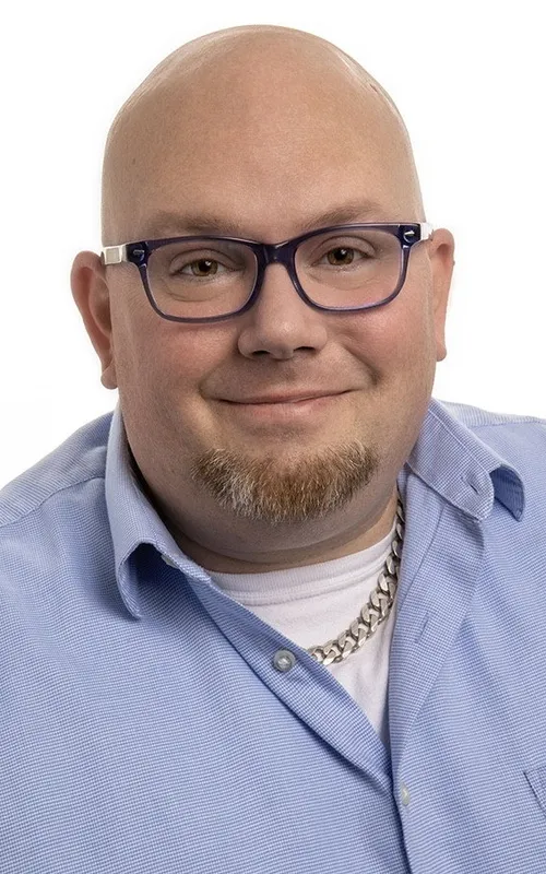 Larry Dwyer