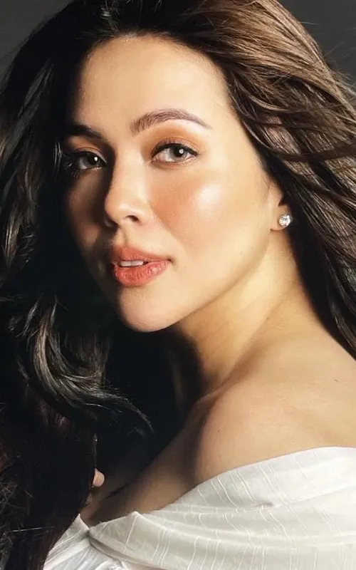 Julia Montes