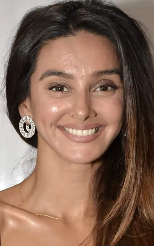 Shibani Dandekar