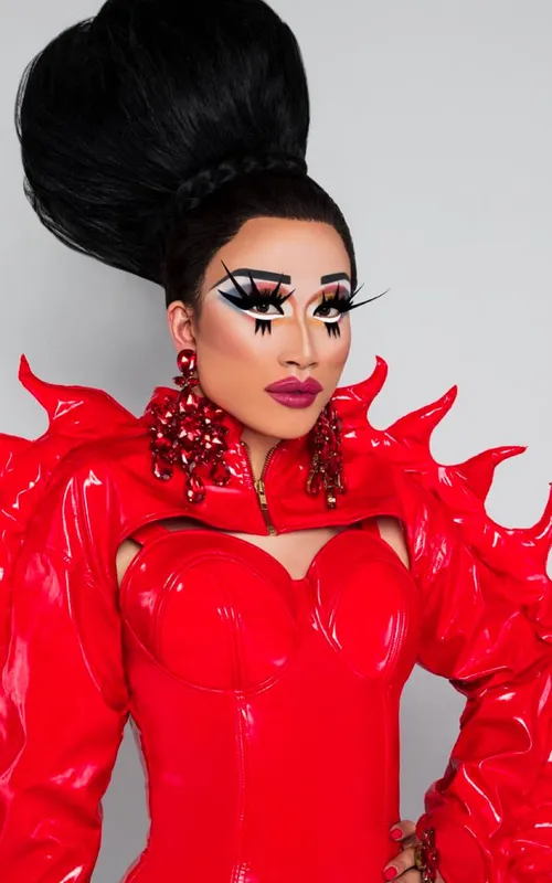 Yuhua Hamasaki