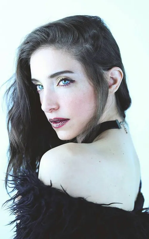 Amanda Moon Ray