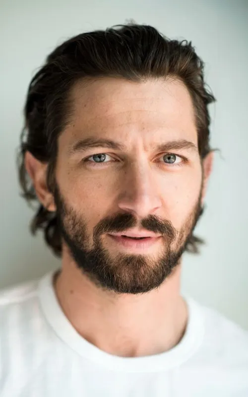 Michiel Huisman