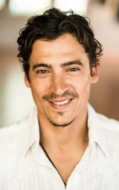 Andrew Keegan