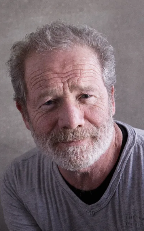 Peter Mullan