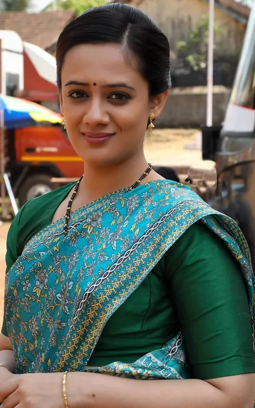 Spruha Joshi