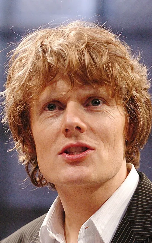 Julian Rhind-Tutt