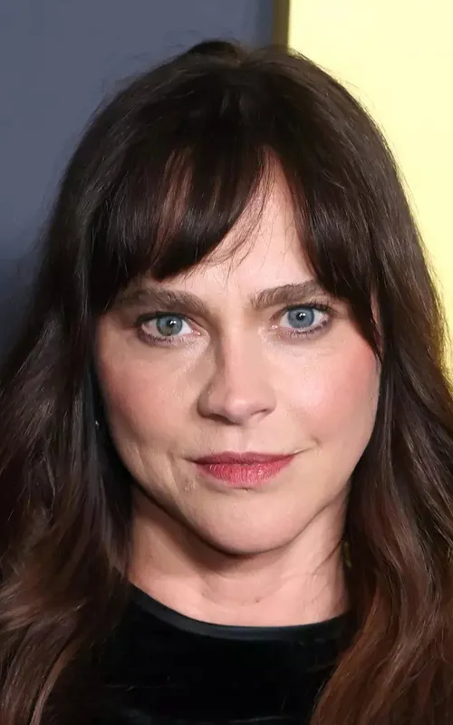 Fiona Dourif