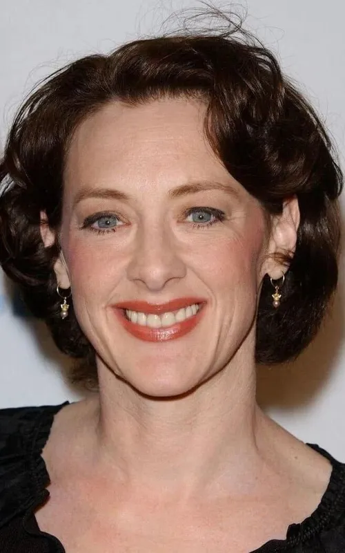 Joan Cusack