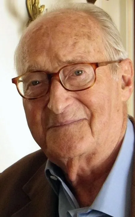 Alain Decaux