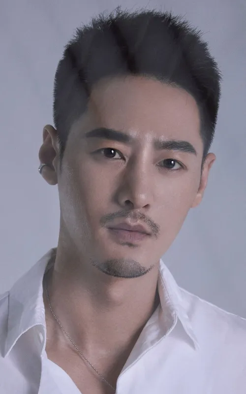 Qi Hang