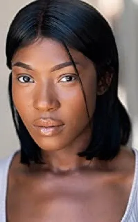 Elizabeth Oladapo