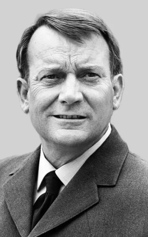 Denholm Elliott