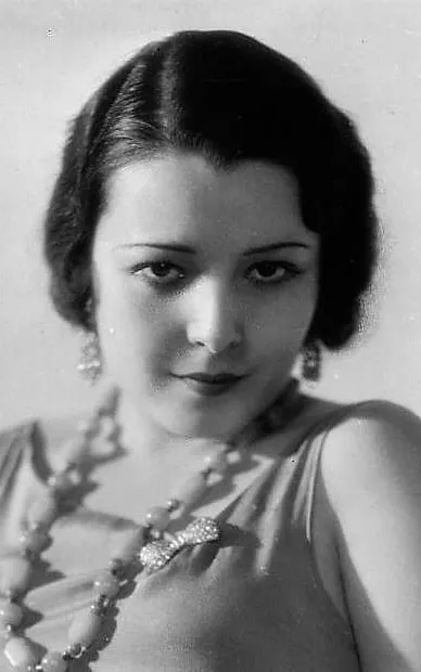 Lupita Tovar