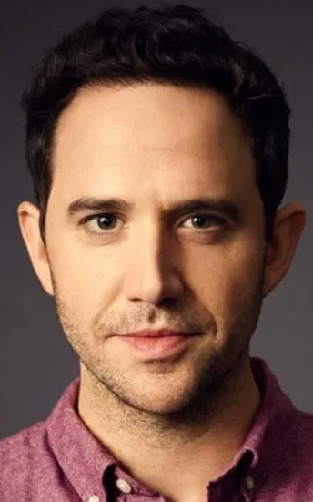 Santino Fontana