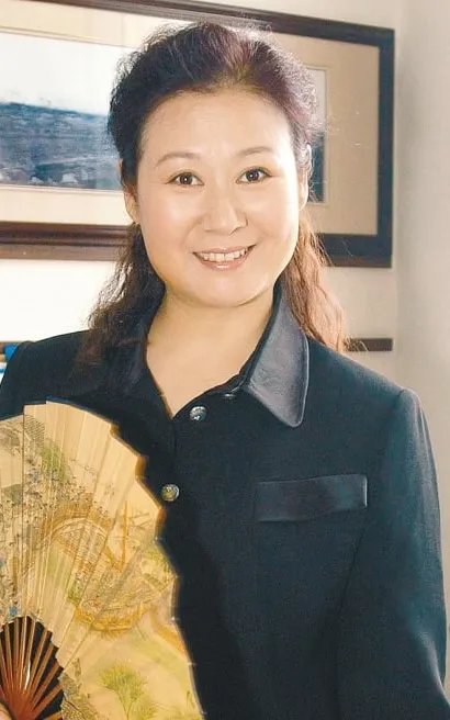 Xiaojuan Huang