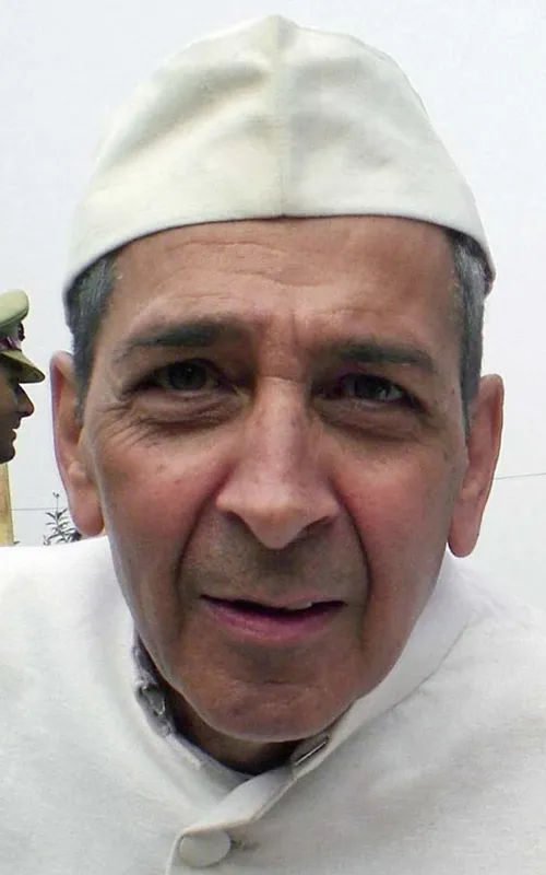 Roshan Seth