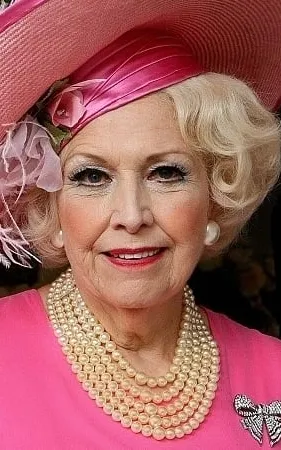 Barbara Cartland