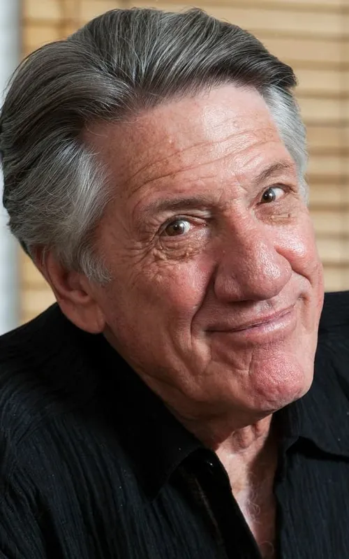 Stephen Macht