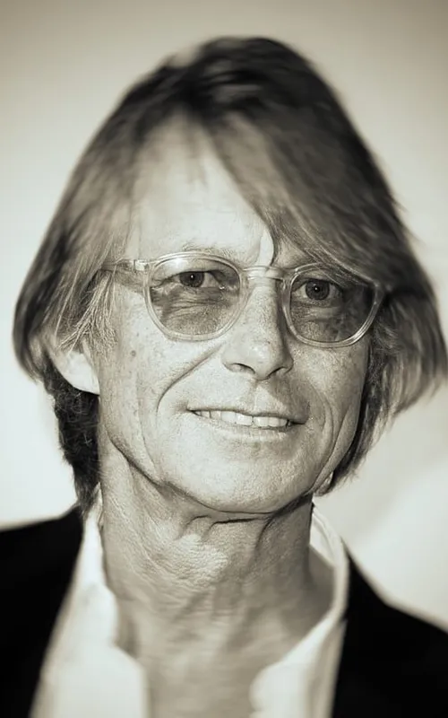 Bruce Robinson