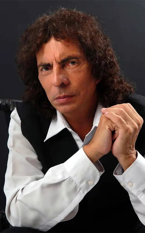 Alejandro Dolina