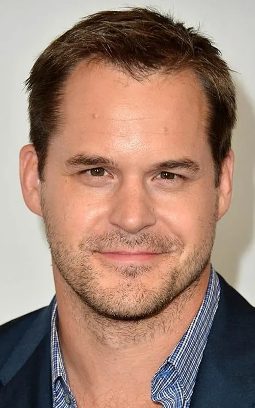 Kyle Bornheimer