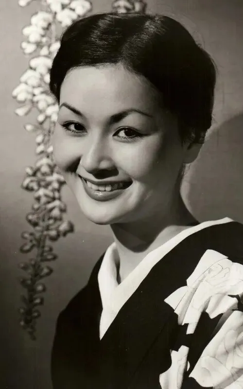 Eiko Ando