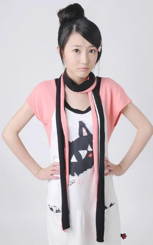 Mo Shi-ni