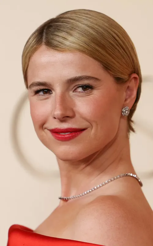 Jessie Buckley