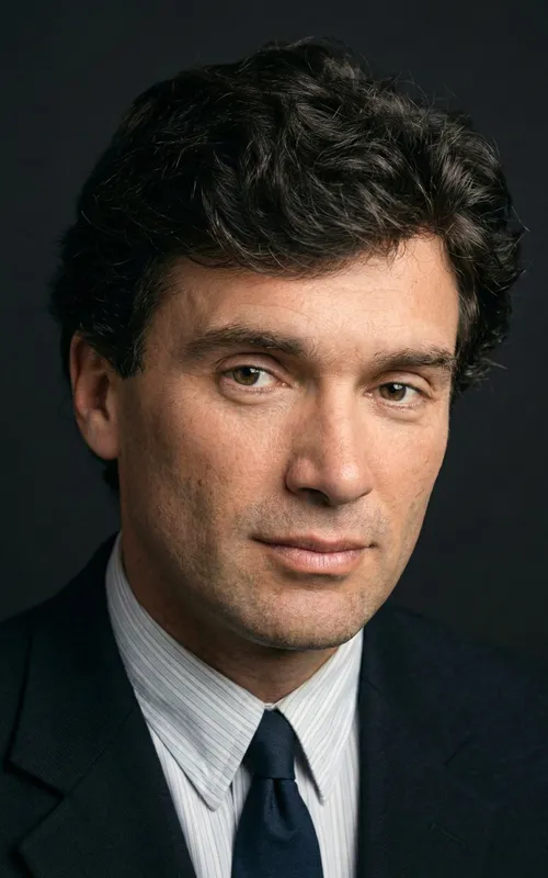 Tarık Tarcan