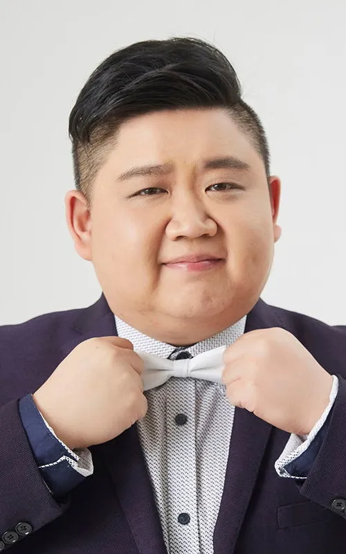 Zhang Yiqian