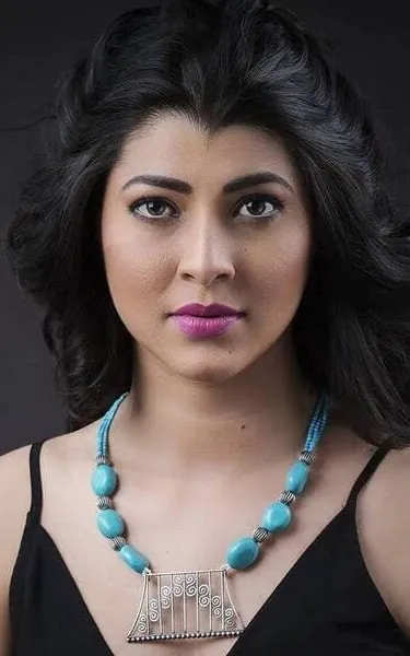 Tejaswini Pandit