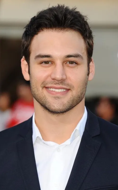 Ryan Guzman