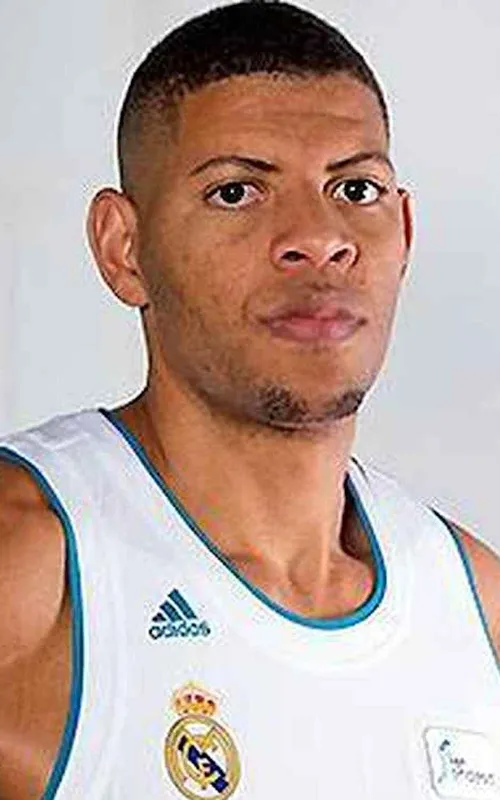 Edy Tavares