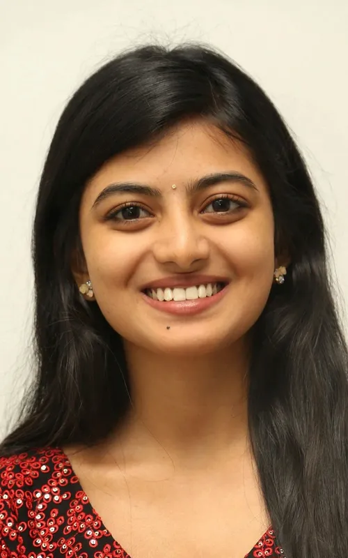 Anandhi